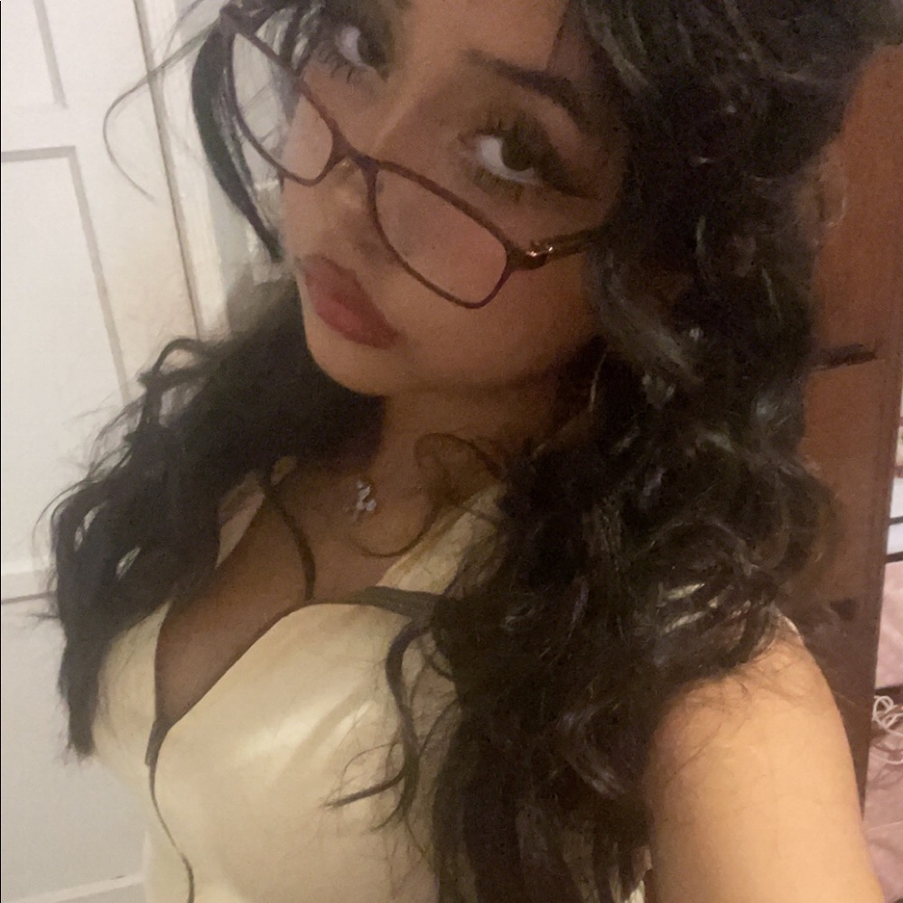 Meet your Posher, Meli